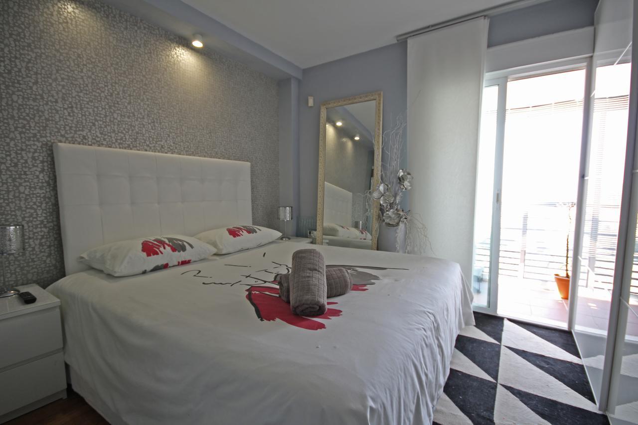 Palmeras Grupalmalaga Apartment ภายนอก รูปภาพ